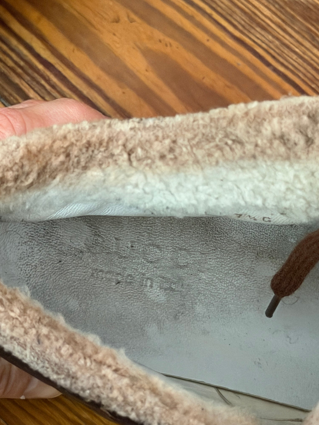 Gucci Monogram High-top Shoes