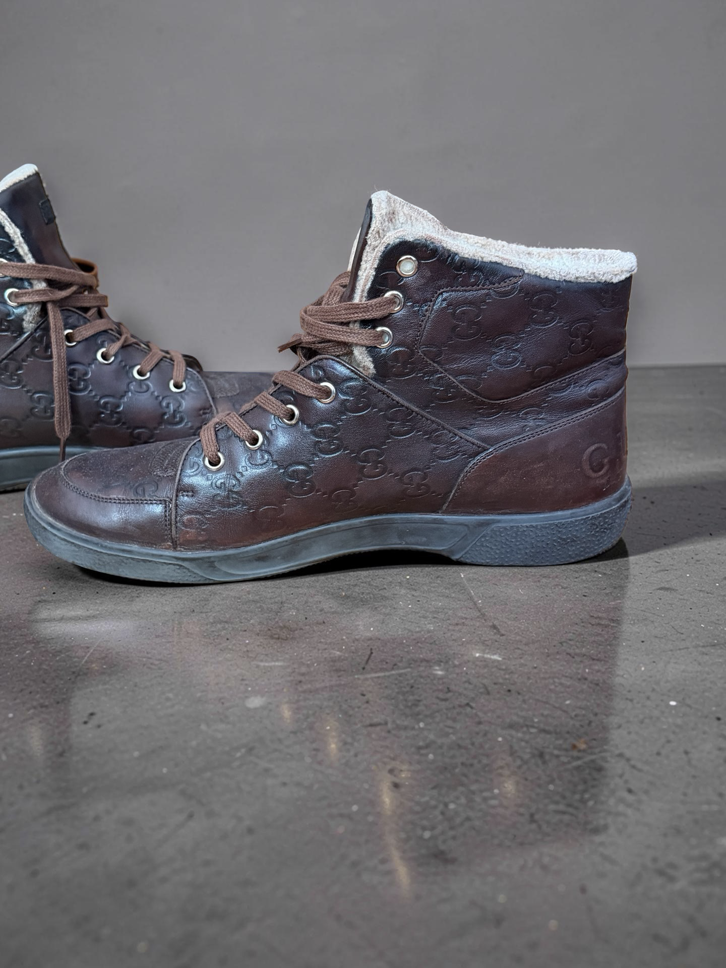 Gucci Monogram High-top Shoes
