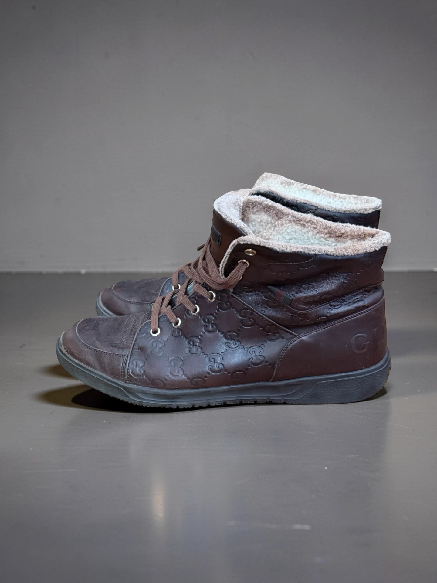 Gucci Monogram High-top Shoes