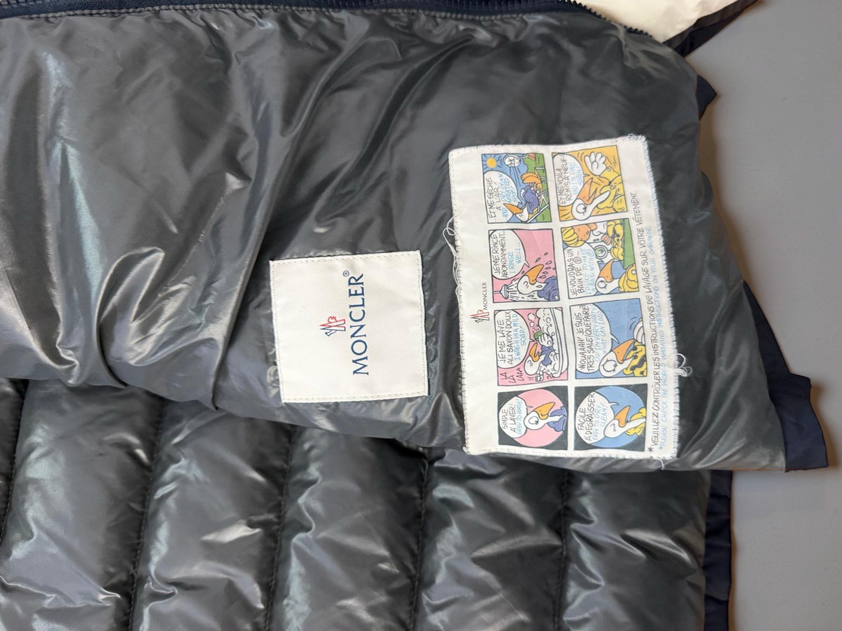 Moncler striped Down puffer jacket
