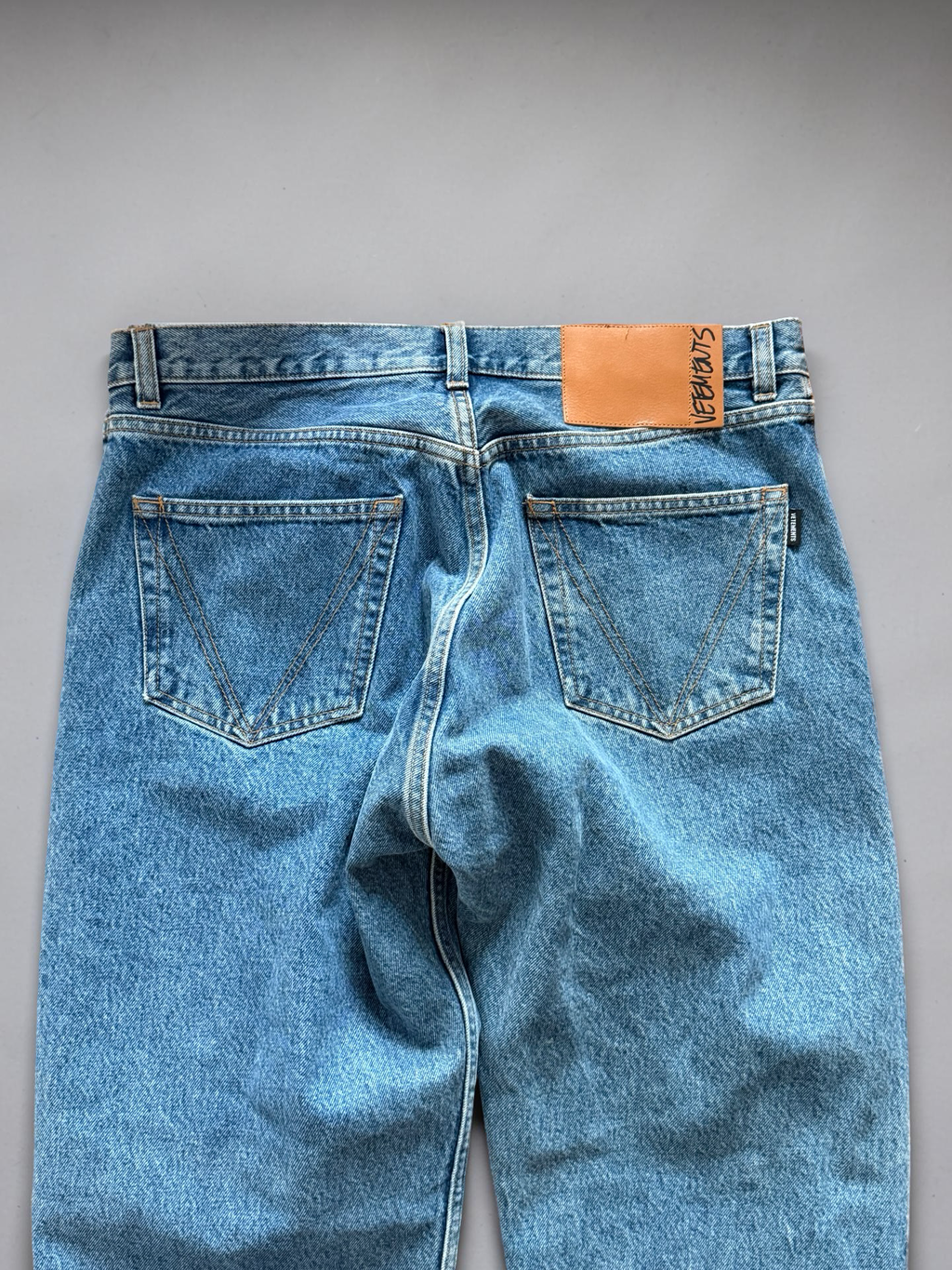 Vetements 3 Stripe Jeans straight baggy fit