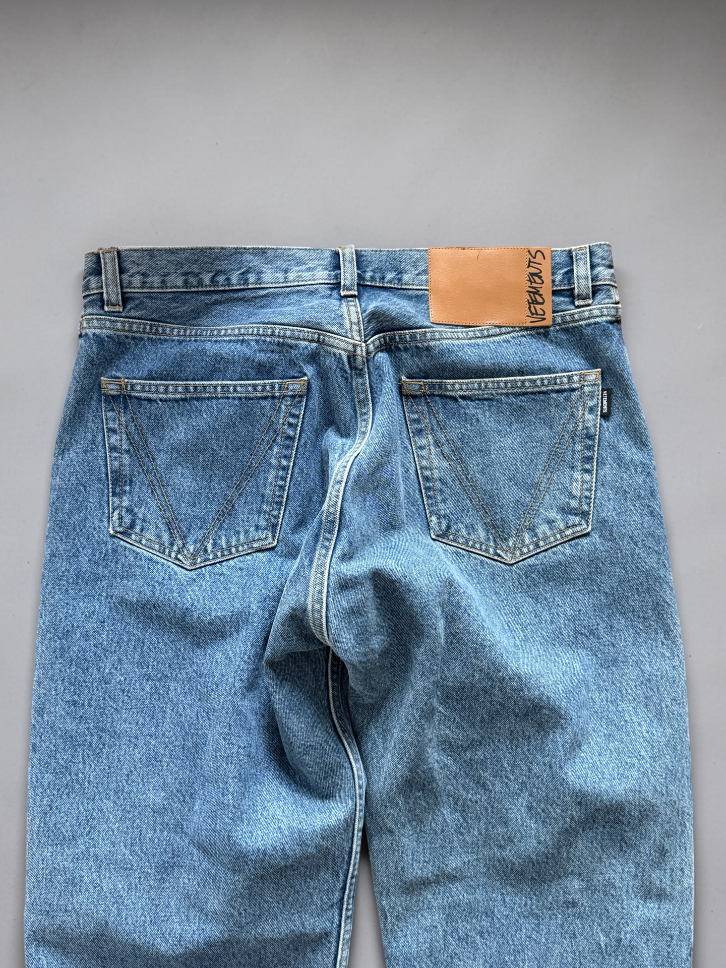 Vetements 3 Stripe Jeans straight baggy fit