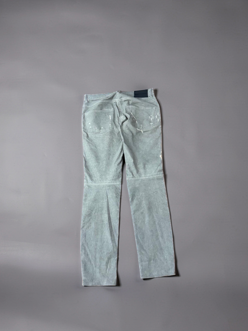 Balmain Biker Jeans
Dirty grey distressed coated