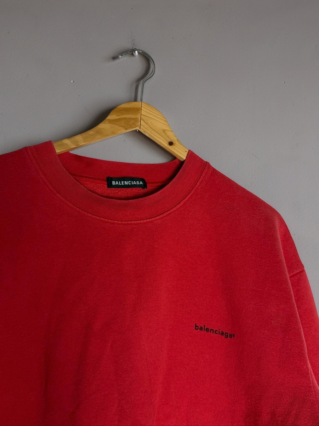 Balenciaga copyright
Oversized Sweater