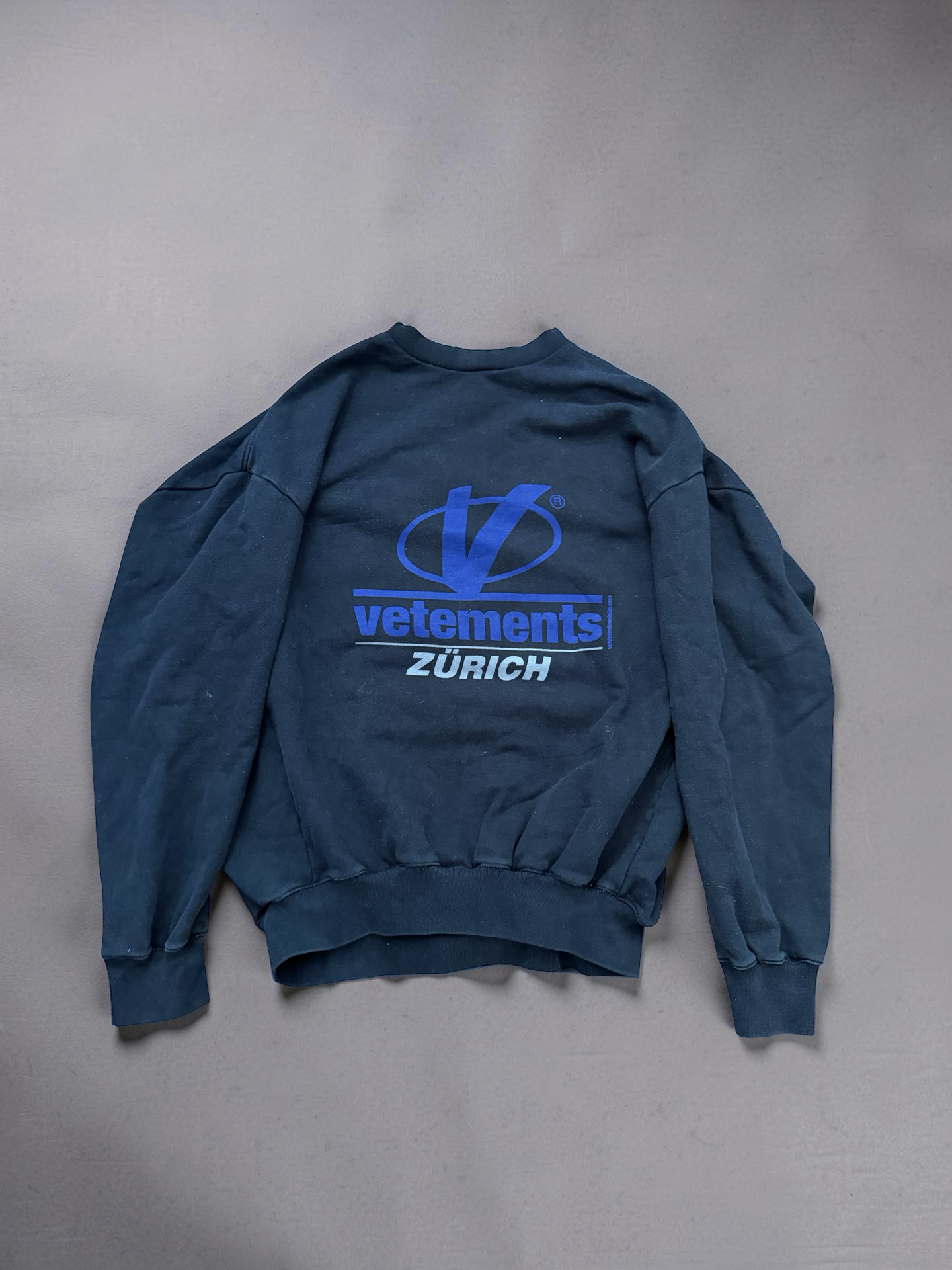 Vetements Zürich Sweater