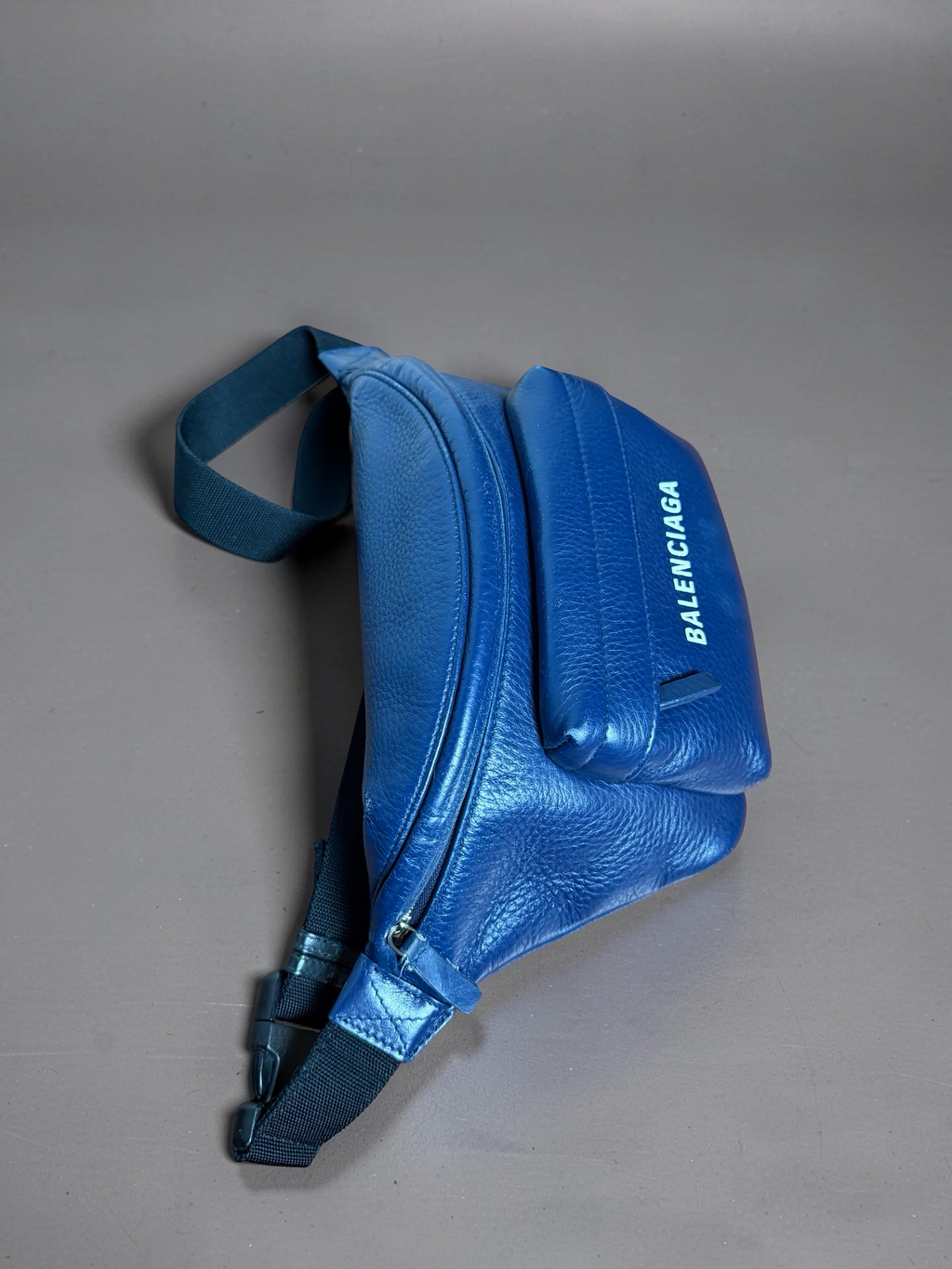 Balenciaga “Every day bag “