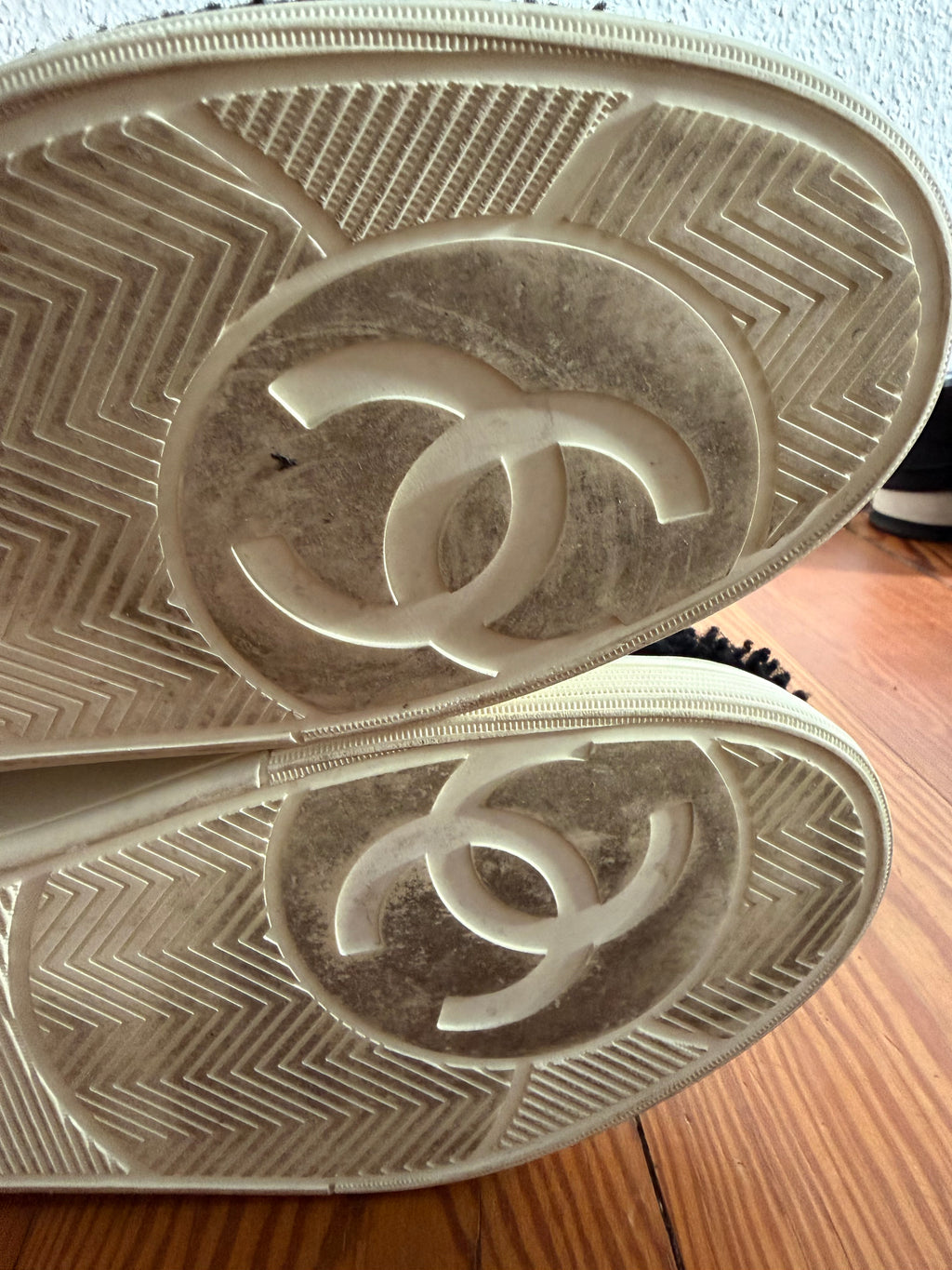 Chanel Karl Lagerfeld Shearling High top shoes