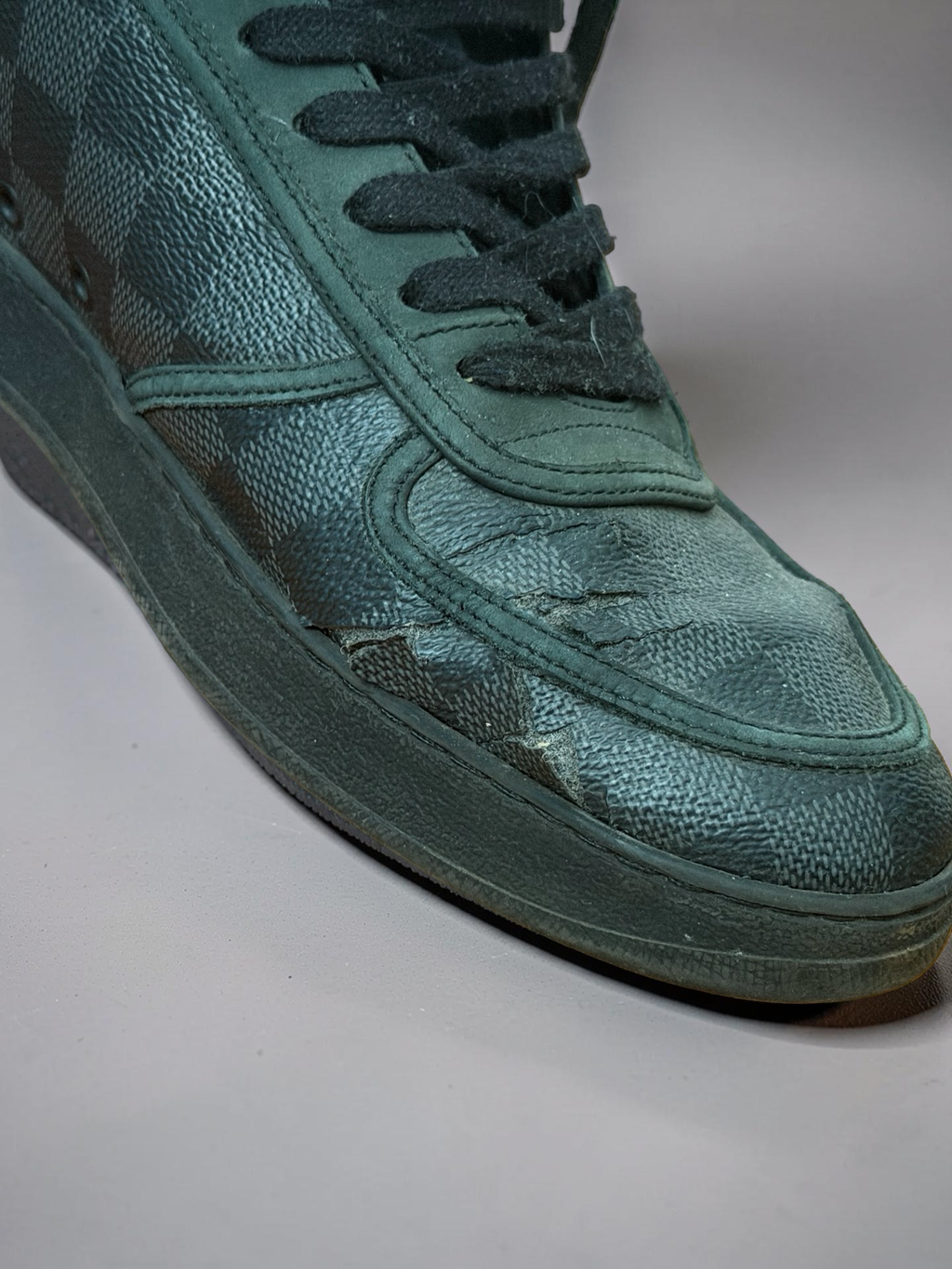 Louis Vuitton Damier Hightop
