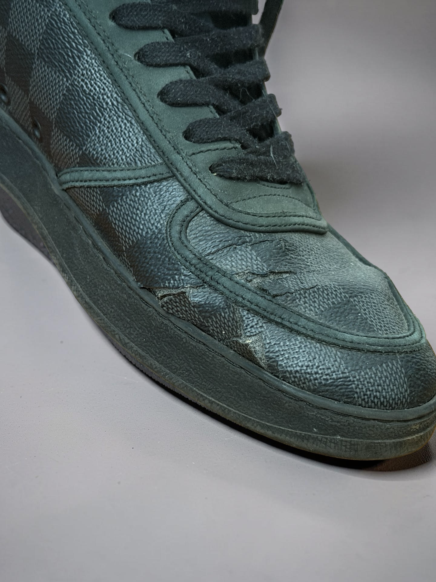 Louis Vuitton Damier Hightop