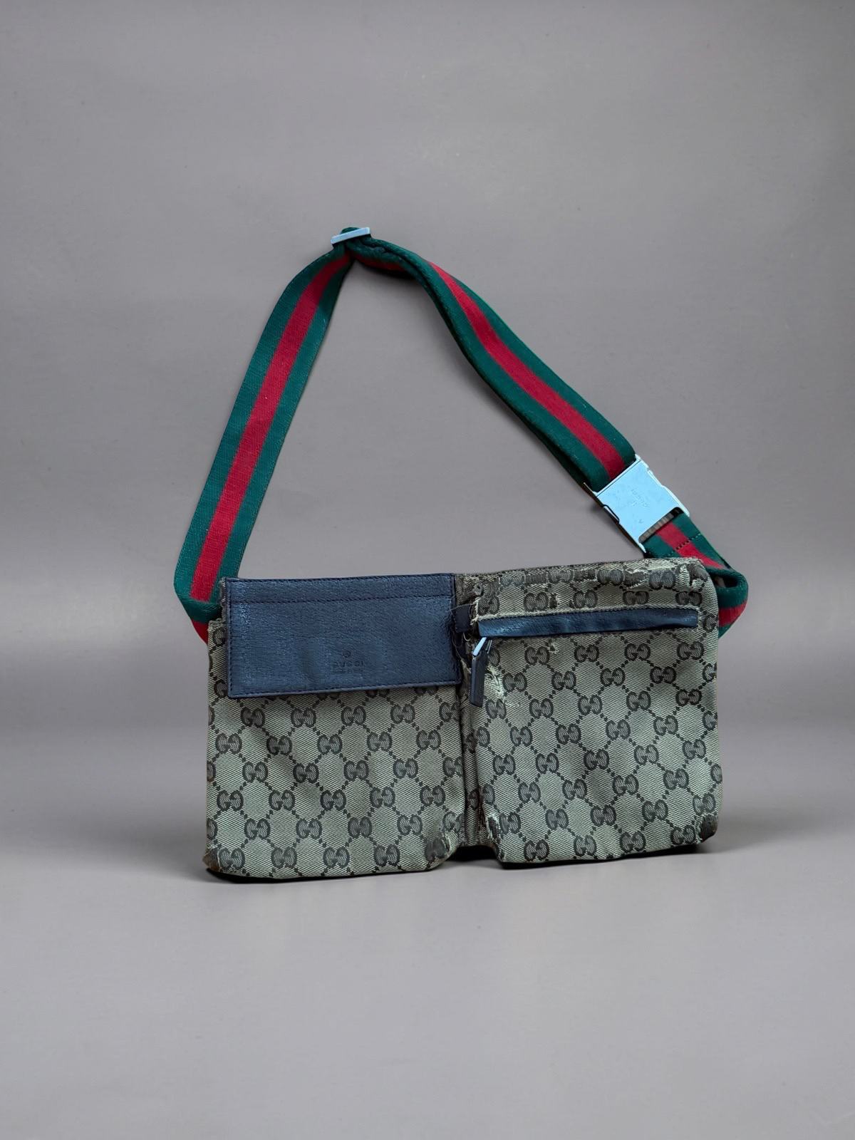 Gucci Monogramm Distressed Belt Bag