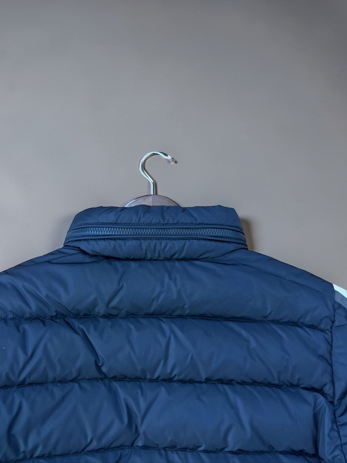 Moncler striped Down puffer jacket