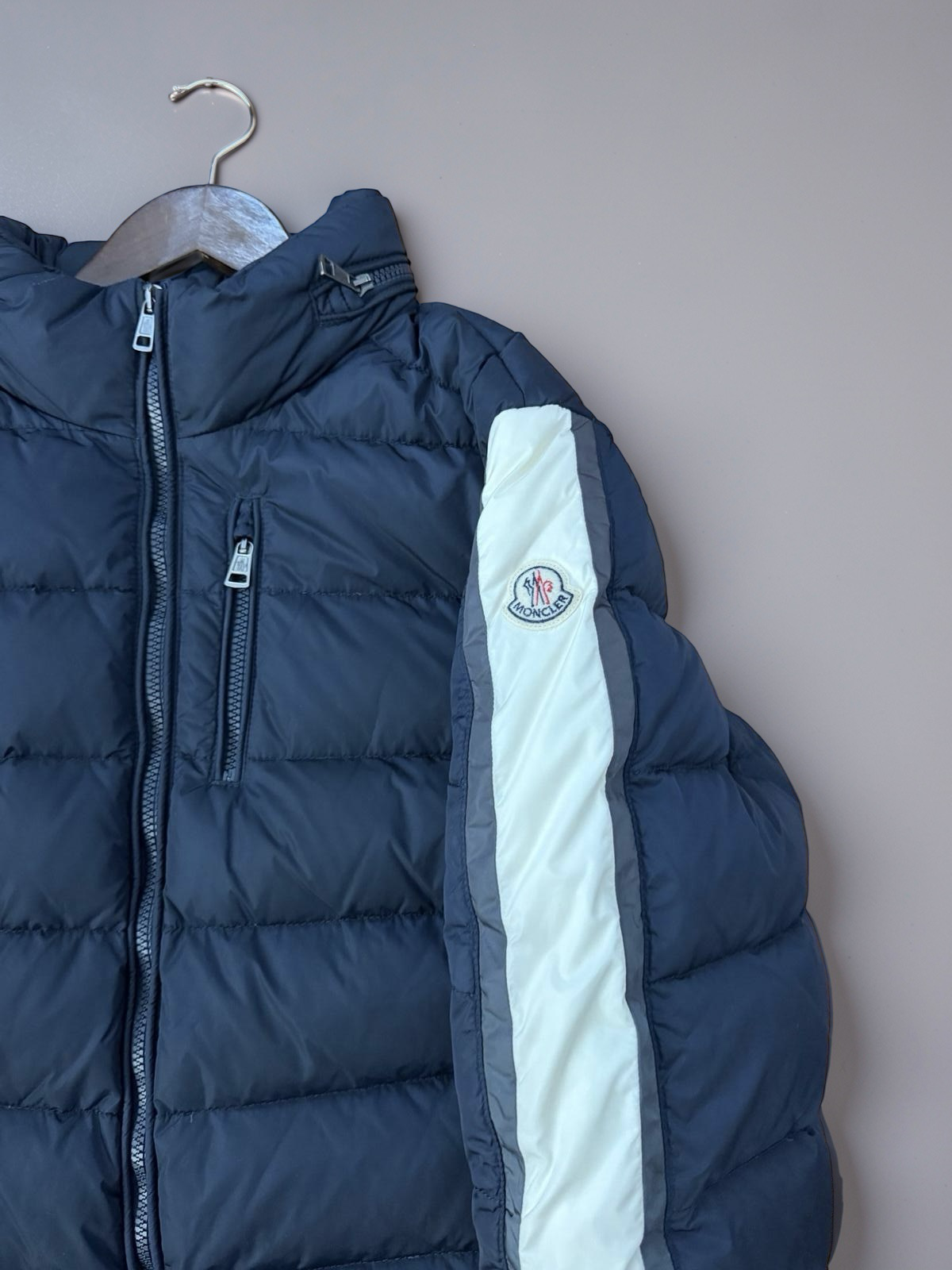 Moncler striped Down puffer jacket